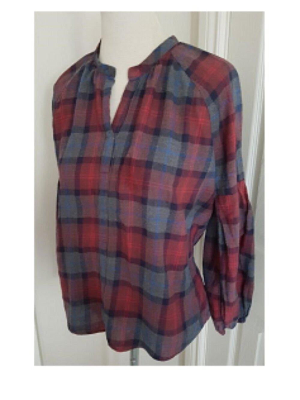 Romeo & Juliet Couture Women Blouse Plaids Neck Ruffle Cuff Size S